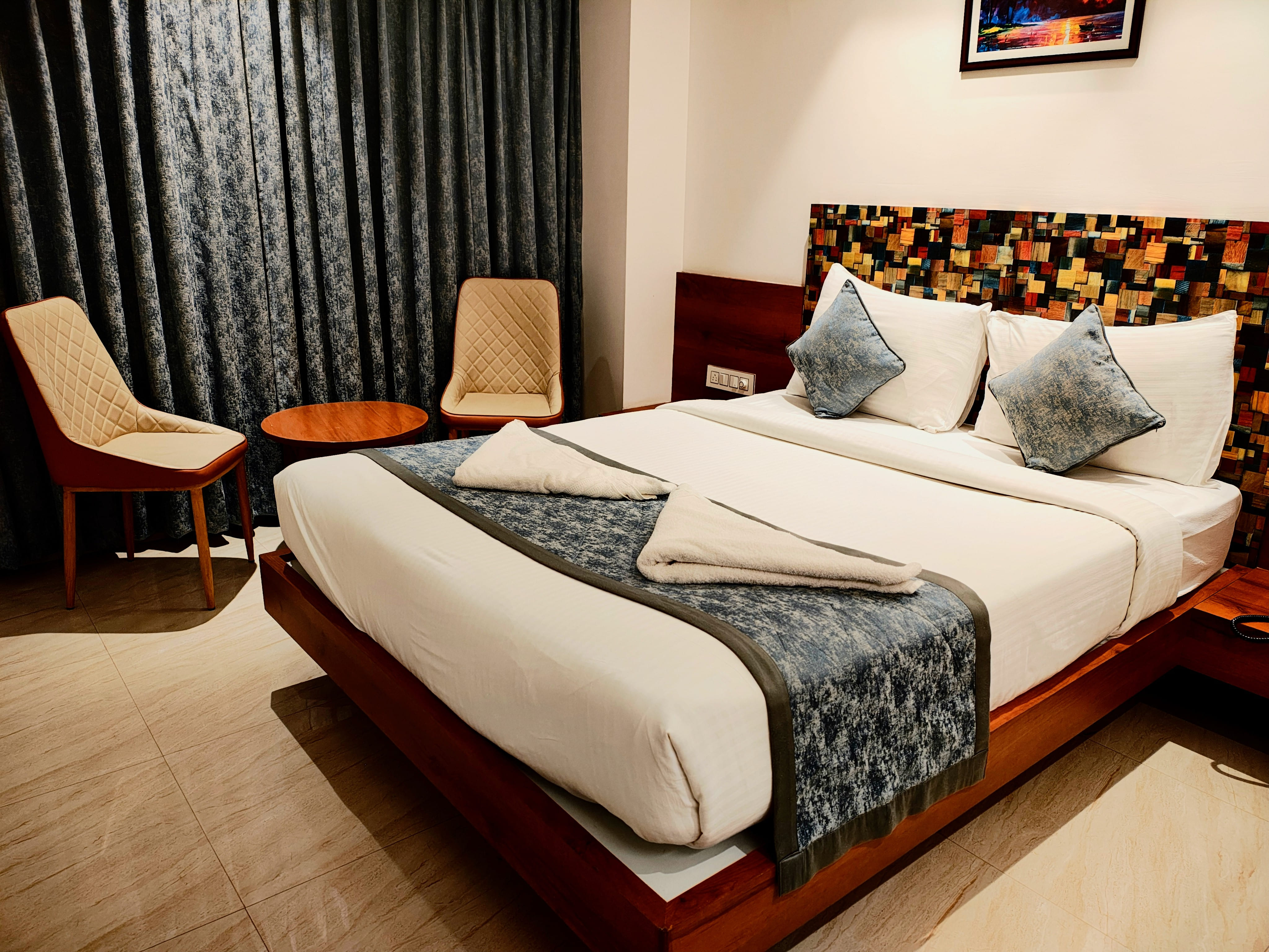 Room Image 2
